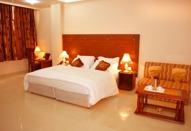 Hotel Kyron Delhi  Eksteriør bilde