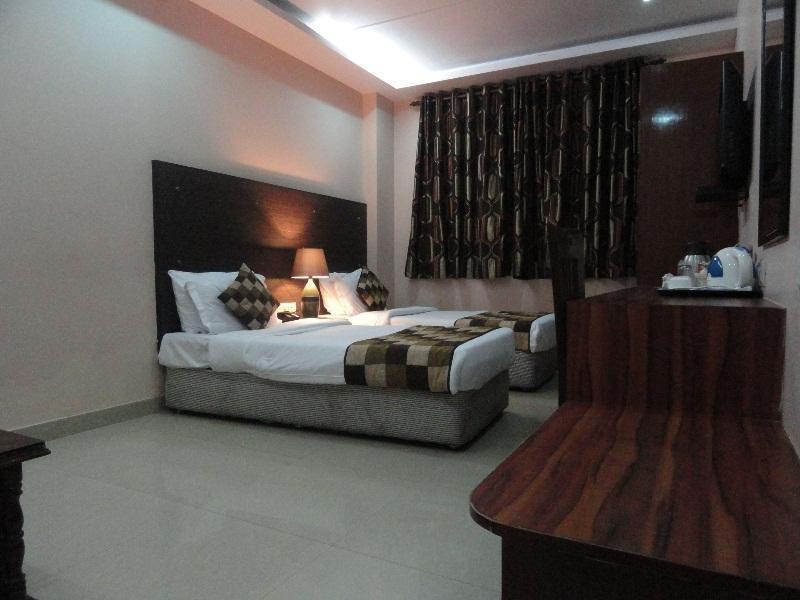 Hotel Kyron Delhi  Eksteriør bilde