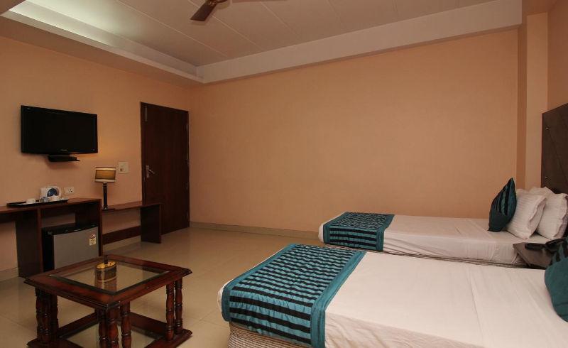 Hotel Kyron Delhi  Eksteriør bilde